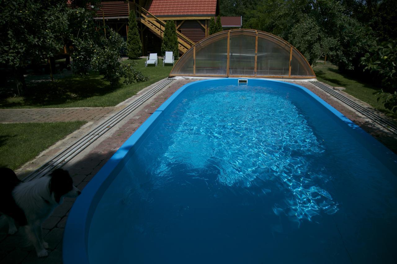El Bronco Working Ranch Izsak ภายนอก รูปภาพ